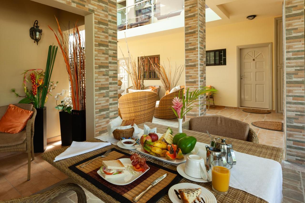 באיה סיינטה אנה Chez Bea Luxury Villa מראה חיצוני תמונה